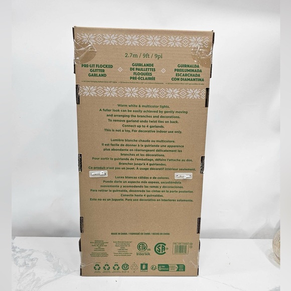 Pre-Lit Snow Flocked Glitter Garland 9ft Christmas Decor New - Picture 13 of 14